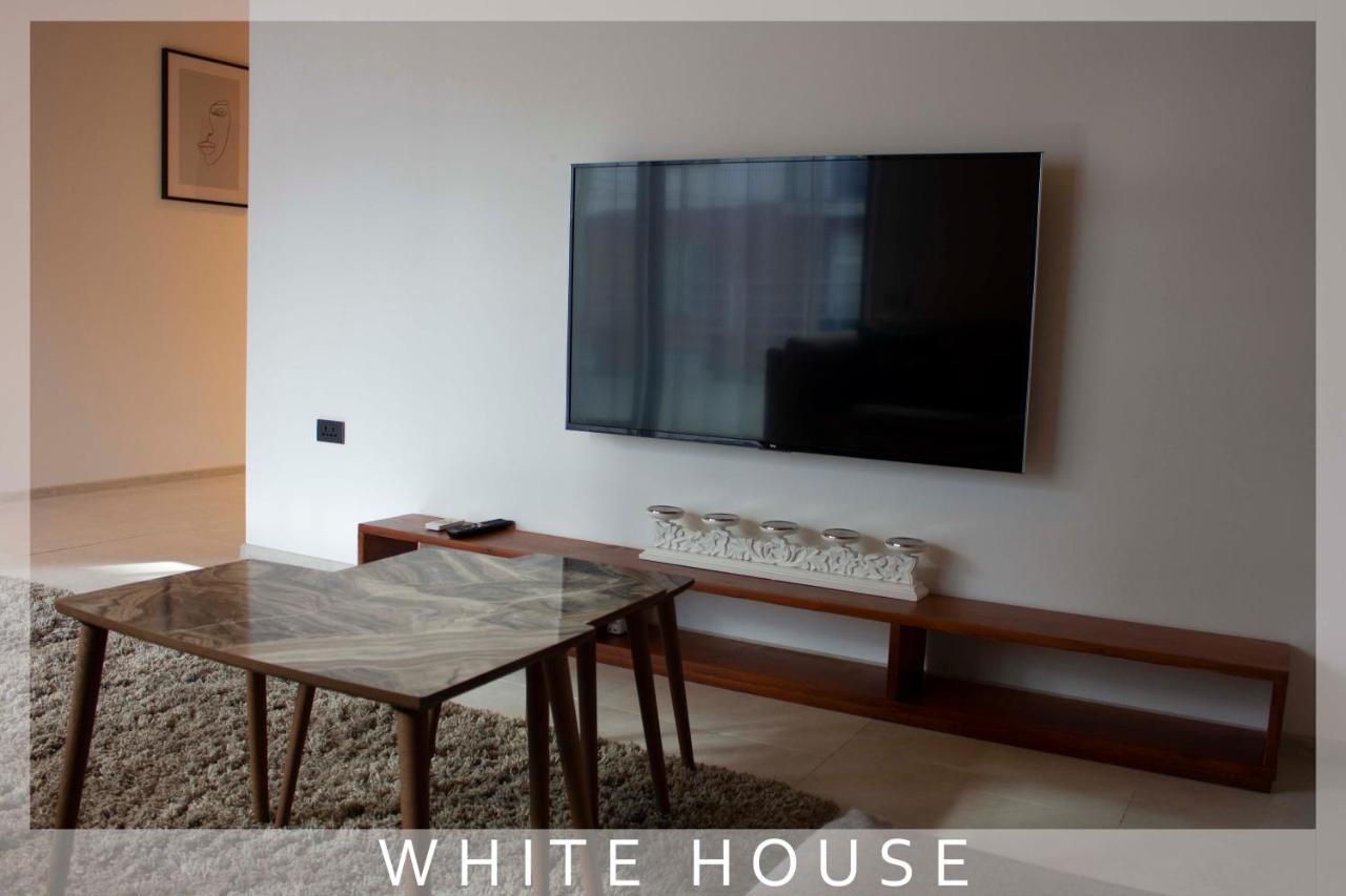 فيلا White House تبليسي المظهر الخارجي الصورة
